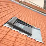 pose-et-changement-de-fenetre-de-toit-et-velux-92-f-j-couverture